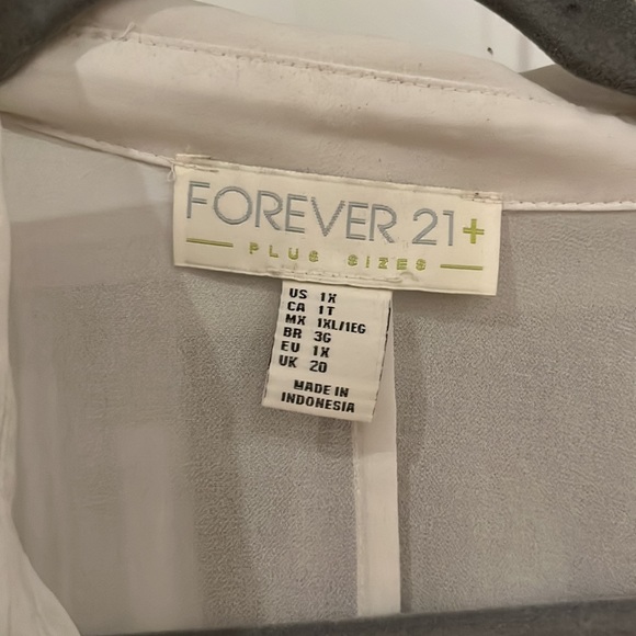 Forever 21 sheer blouse 1x - Picture 2 of 2